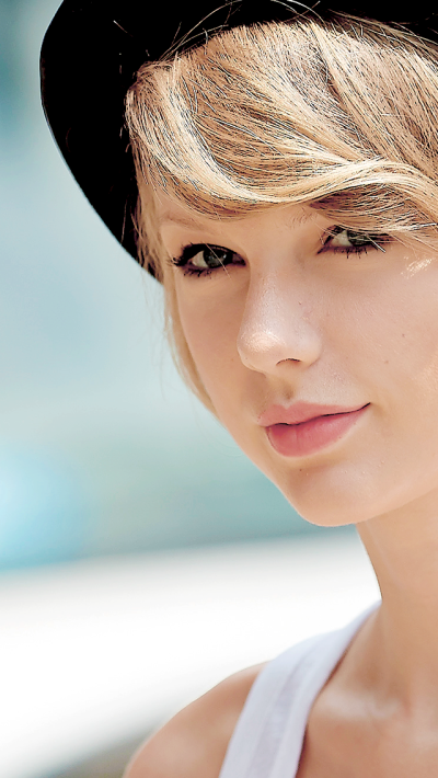 #Taylor Swift# #Taylor Swift wallpaper# #wallpaper# #壁纸# #手机壁纸# #锁屏#