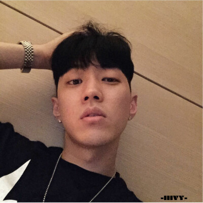 GRAY AOMG INS