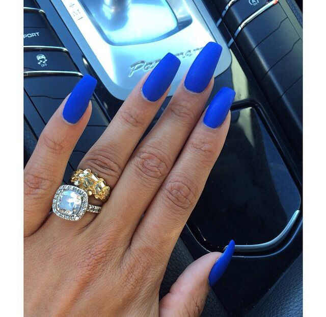 DIY Beauty: Treat Your Nails Like a Pro with 10 ‘Handy’ Tips! #long #blue #nails