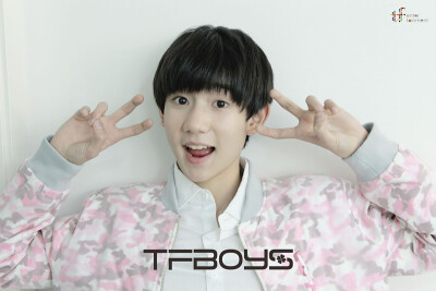 王源 tfboys 1108 cr:logo