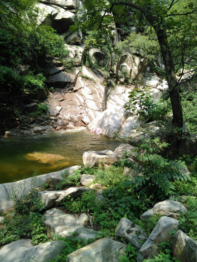 【莱芜房干九龙大峡谷】东龙潭(๑• . •๑)