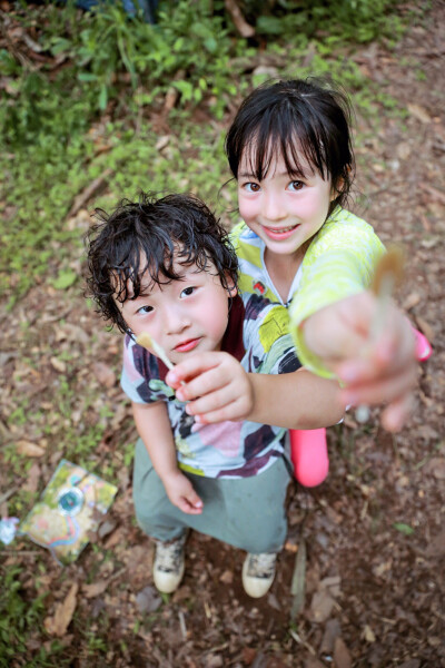 #爸爸去哪儿# 看给轩轩幸福的！poppy！叔叔不吃！图文来自帅气的萌萌 @王义博