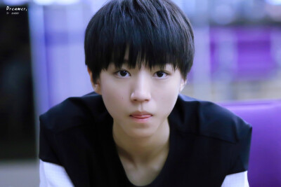 TFBOYS王俊凯 2015.07.22 台湾桃园机场-北京首都机场图。