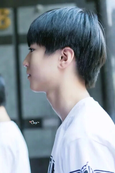 #王俊凯# 好看只是普通的好看，不及王俊凯