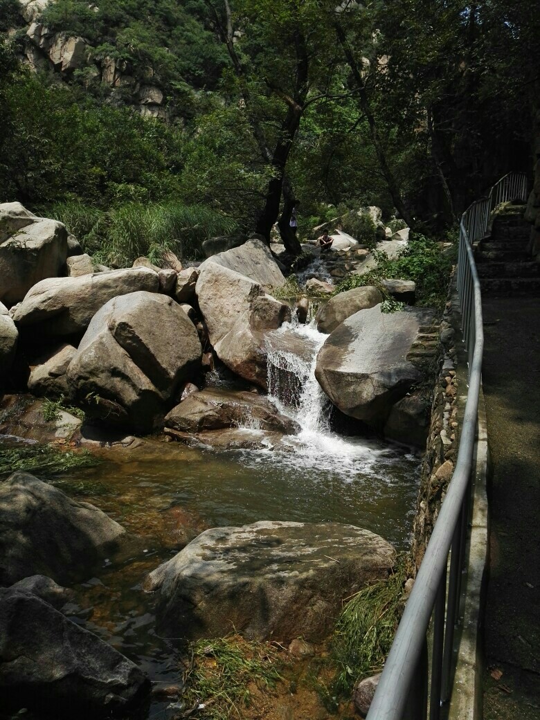 嘎。【莱芜房干九龙大峡谷】