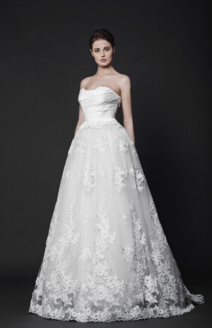 Tony Ward Bridal 2016。托尼·瓦德2016婚纱发布。