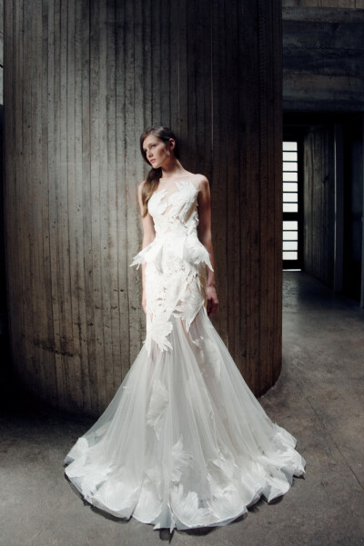 Tony Ward Bridal 2016。托尼·瓦德2016婚纱发布。