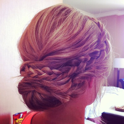 27 Super Gorgeous Wedding Hairstyles You Will Love - MODwedding