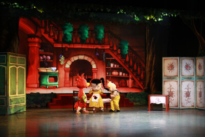 儿童舞台剧妞妞淘的魔法书之灰姑娘