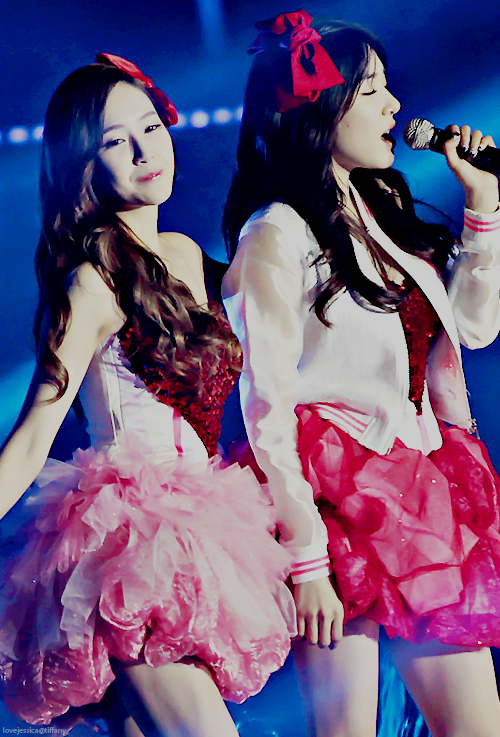 郑秀妍 黄美英 阶梯 Jeti