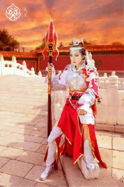 #剑三# 军娘coser:慕繁花_Aslan–qing 妆娘:午夜微薰 摄影:Tim叔 后期:小覆 河伯 色缇