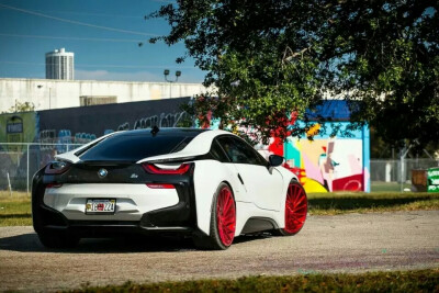 i8