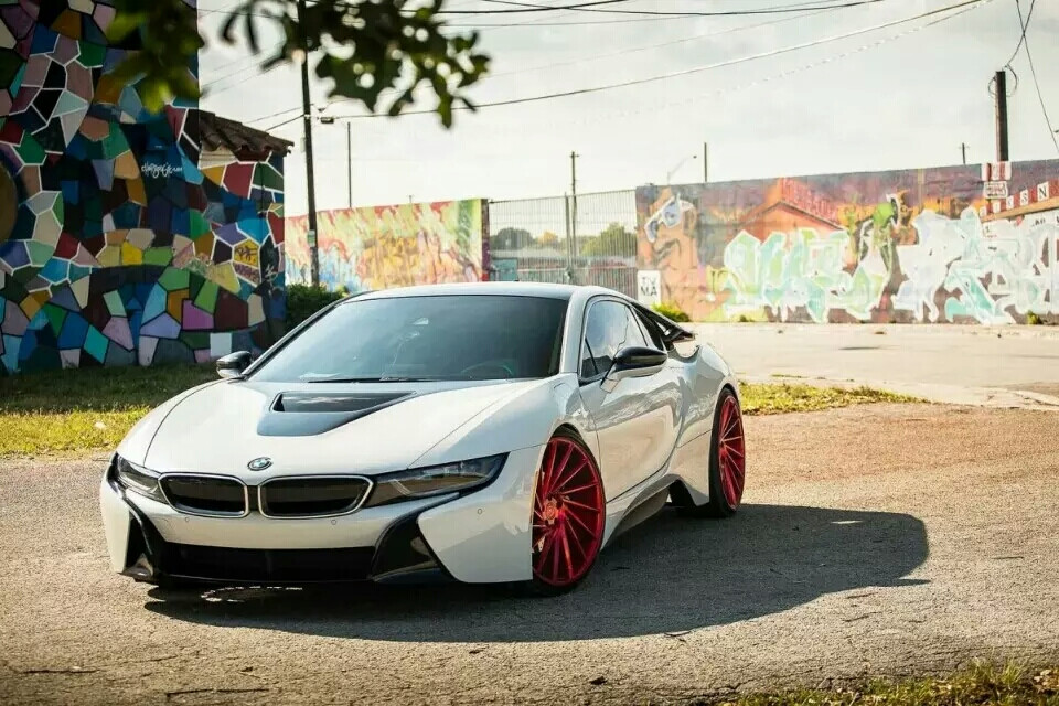 i8