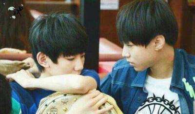 #王俊凯# #TFBOYS# #王源# #小凯看源源系列