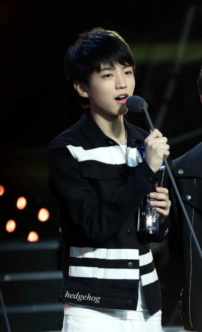 #TFBOYS##王俊凯#提前预祝明天演唱会成功