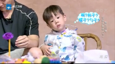 嗯哼大王 歪头北鼻