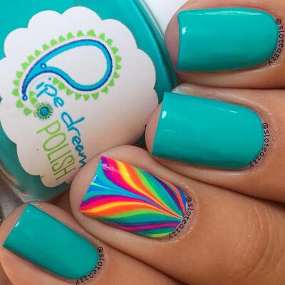 Watermarble nail art. Nail design. Turquoise nails. Polish.