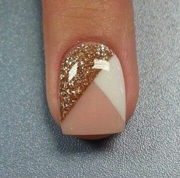 Gold glitter mani #nailart