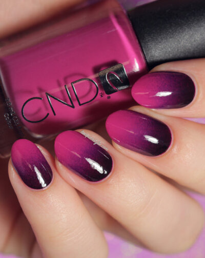 Fuschia Ombre Nails!