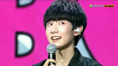 王源TFboys