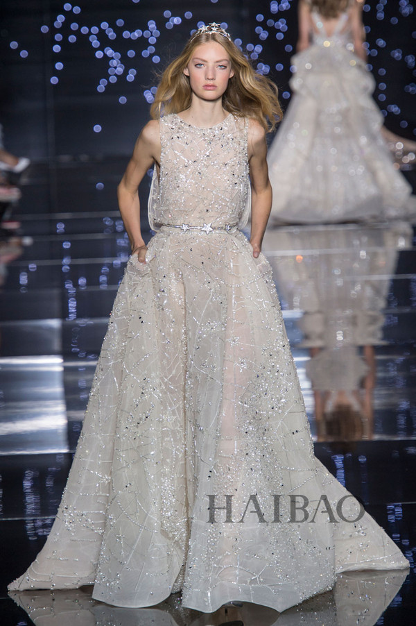 祖海·慕拉 (Zuhair Murad) 2015秋冬高级定制礼服（图文均来自海报网）