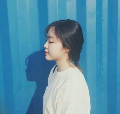 我一直记得我爱过、 女生头像 拿图点赞 来自：那时年少衣薄i