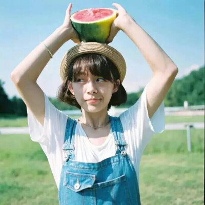 我一直记得我爱过、 女生头像 拿图点赞 来自：那时年少衣薄i