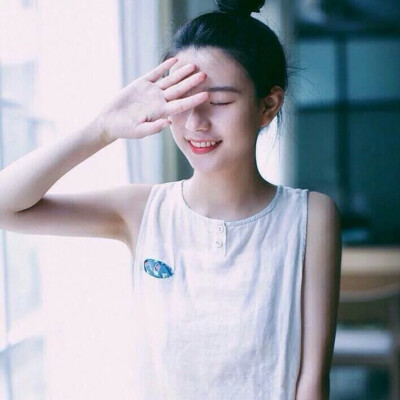 我一直记得我爱过、 女生头像 拿图点赞 来自：那时年少衣薄i