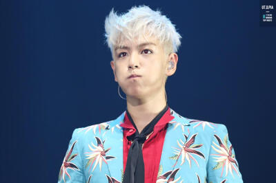 T.O.P 崔胜铉