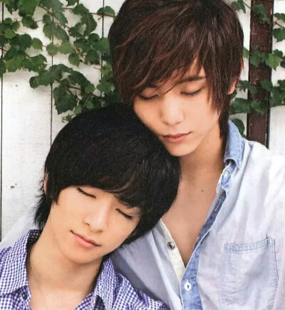 知念侑李 山田凉介