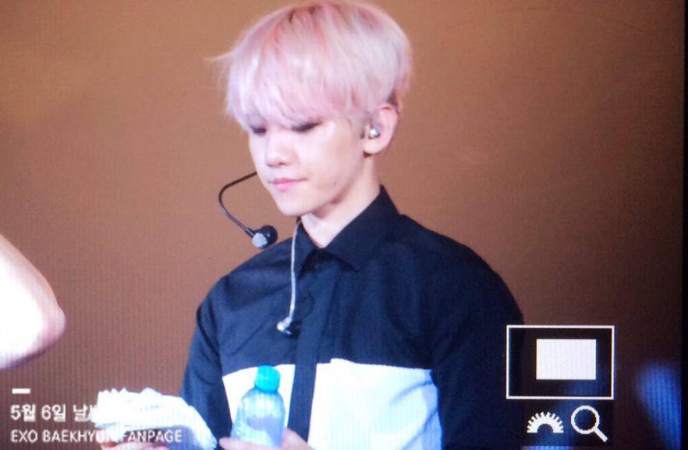 [EXO]#BAEKHYUN##伯贤 香港# 【beatrate/506sunny/springmyheart56/fuzzy little baby/twinkle B】150817 The EXO'luXion in Hong Kong 预览