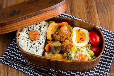 #food# #sweet and sour chicken bento includes ootoyas#