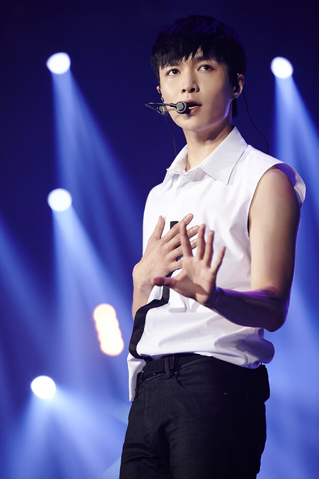 【EXO PLANET #2 – The EXO’luXion in HK香港 官网高清大图】壁纸 韩流 明星 演唱会 张艺兴LAY