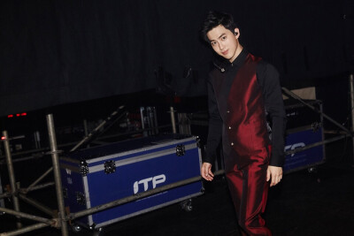 EXO 金俊勉 Suho #EXO PLANET #2 – The EXO’luXion– in HONGKONG