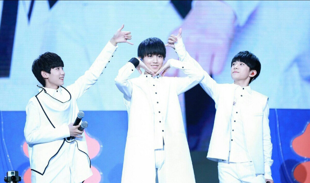 TFBOYS Fans ’ Time