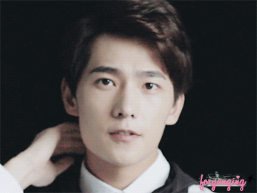 GIF 杨洋 微微一笑很倾城