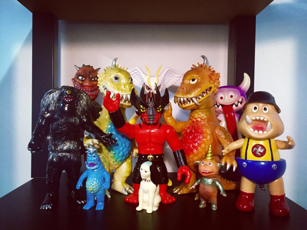 sofubi kaiju all gone！