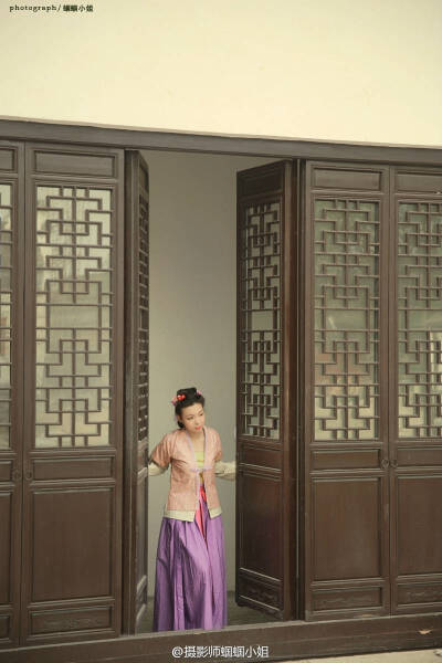 只缘君 蝈蝈小姐