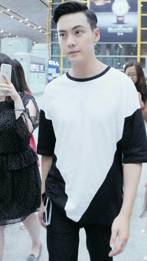 陈伟霆，大写的帅！