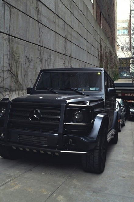 Black Benz