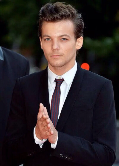 #One Direction# LOUIS TOMLINSON