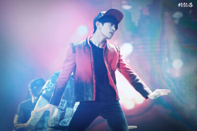 TFBOYS易烊千玺 150815两周年FM 【BY特能苏】