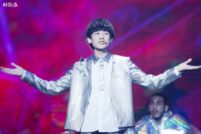 TFBOYS王源 150815两周年FM 【BY特能苏】