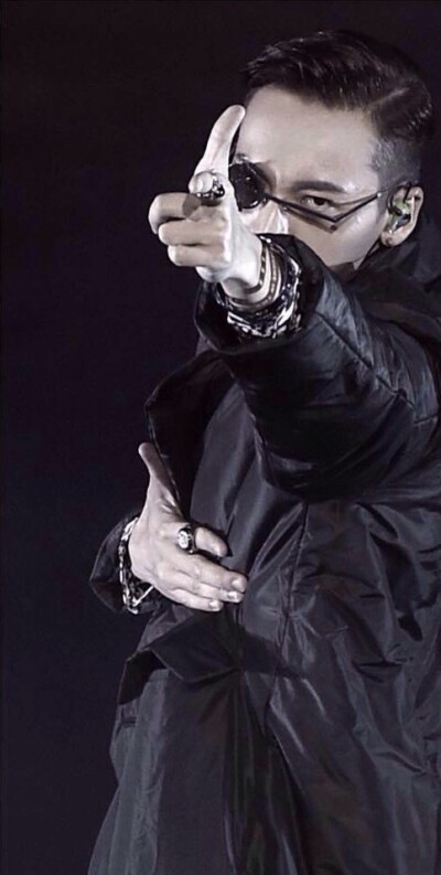 陈伟霆 20180822英皇十五周年澳门演唱会