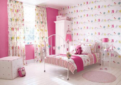 粉色儿童房
