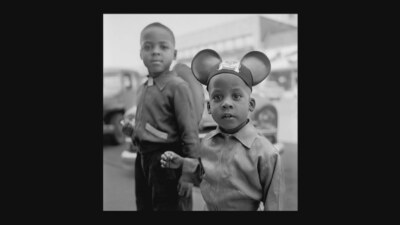 电影《寻找薇薇安·迈尔 Finding Vivian Maier》惊现小时候的jay-z