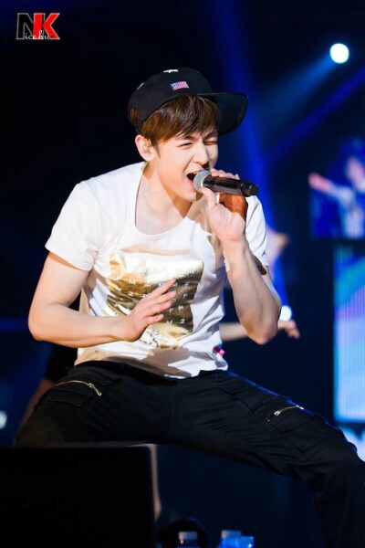 ❤尼坤❤ 最爱的男神 ❤ 男神❤男神❤男神❤舞台秀❤