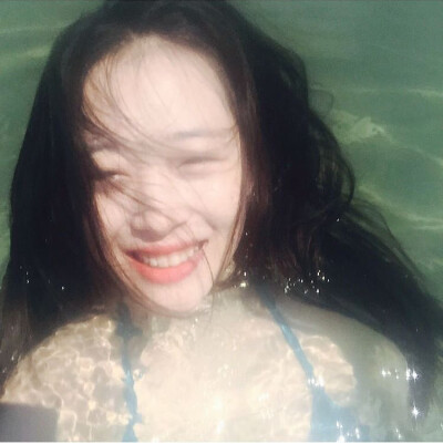 雪莉开通ins 崔雪莉 崔真理 sulli