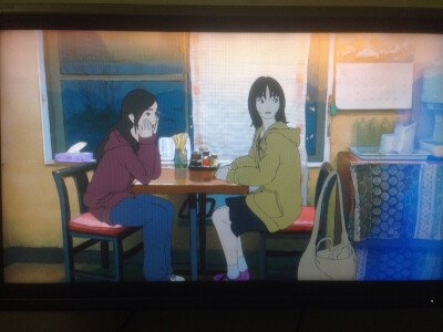 《花与爱丽丝》