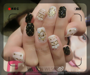 【美甲专辑】美甲控 时尚 简单 法式美甲 美甲DIY 渐变 纯色 小清新 美甲look 夏天 温变色美甲 星空甲 原创